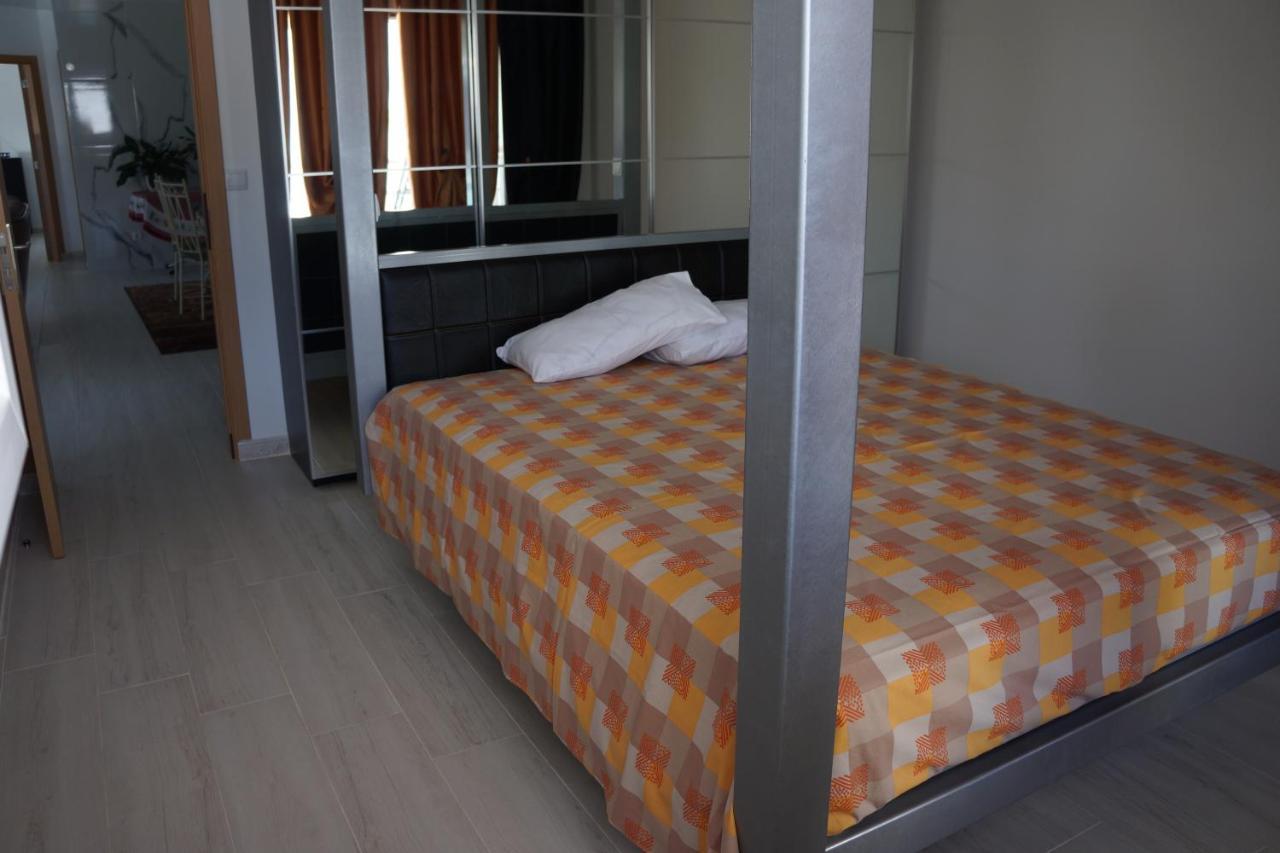 Casinha Das Bonecas - Casa Com Piscina Privada Aveiro Exteriör bild