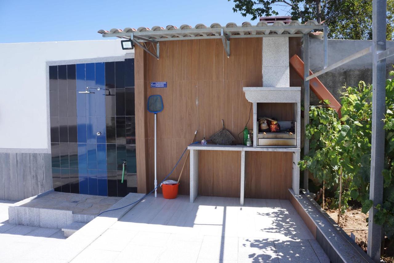 Casinha Das Bonecas - Casa Com Piscina Privada Aveiro Exteriör bild